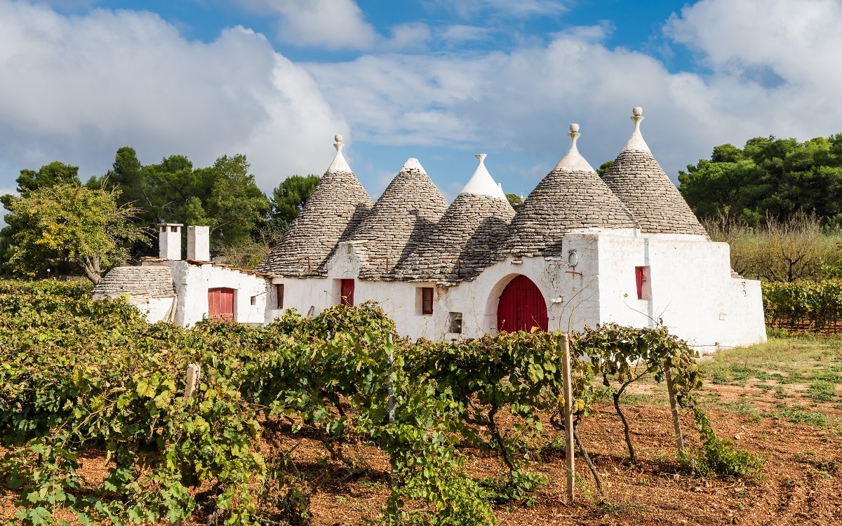 Trulli bei Alberobello; Apulien; Italien Rando-Pouilles-Alberobello-Italie-Sud